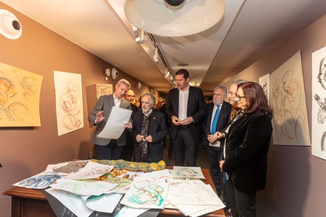 Santalices sitúa a obra de Acisclo Manzano como exemplo da cadea de continuidade da arte galega